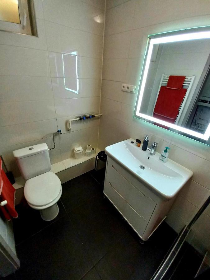 Buckingham Palace Apartman, Дебрецен Экстерьер фото